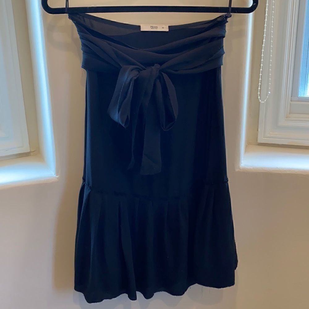 Prada Women’s Black Skirt Size 6